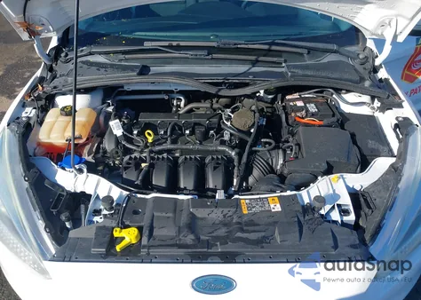 2016 Ford Focus Se z USA, uszkodzony, nr VIN 1FADP3K27GL254736